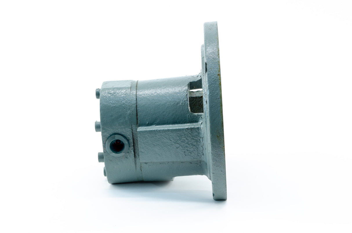 Brown & Sharpe/BSM 704 Gear Pump, 1/2" Threaded Ports, Flange Mounted (New)